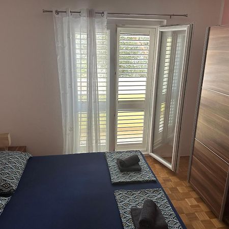 Apartment Jelić Duće Buitenkant foto